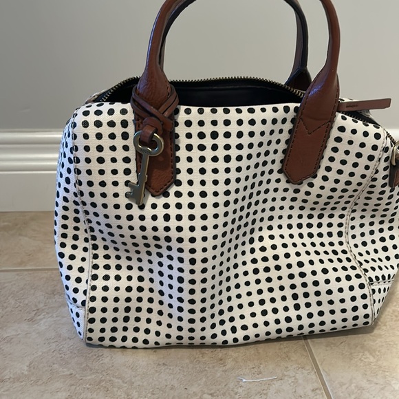 FOSSIL purse - Picture 2 of 3